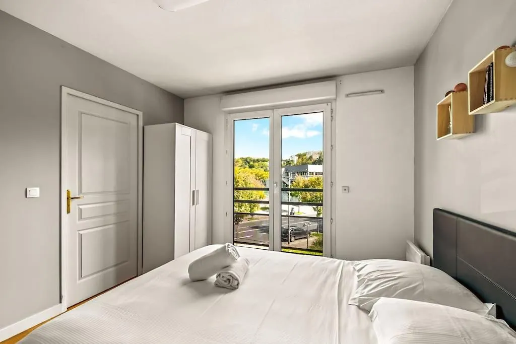T2 Paisible Vaise, Avec Parking Metro Direct Bellecour Apartment Lyon 0*,  France